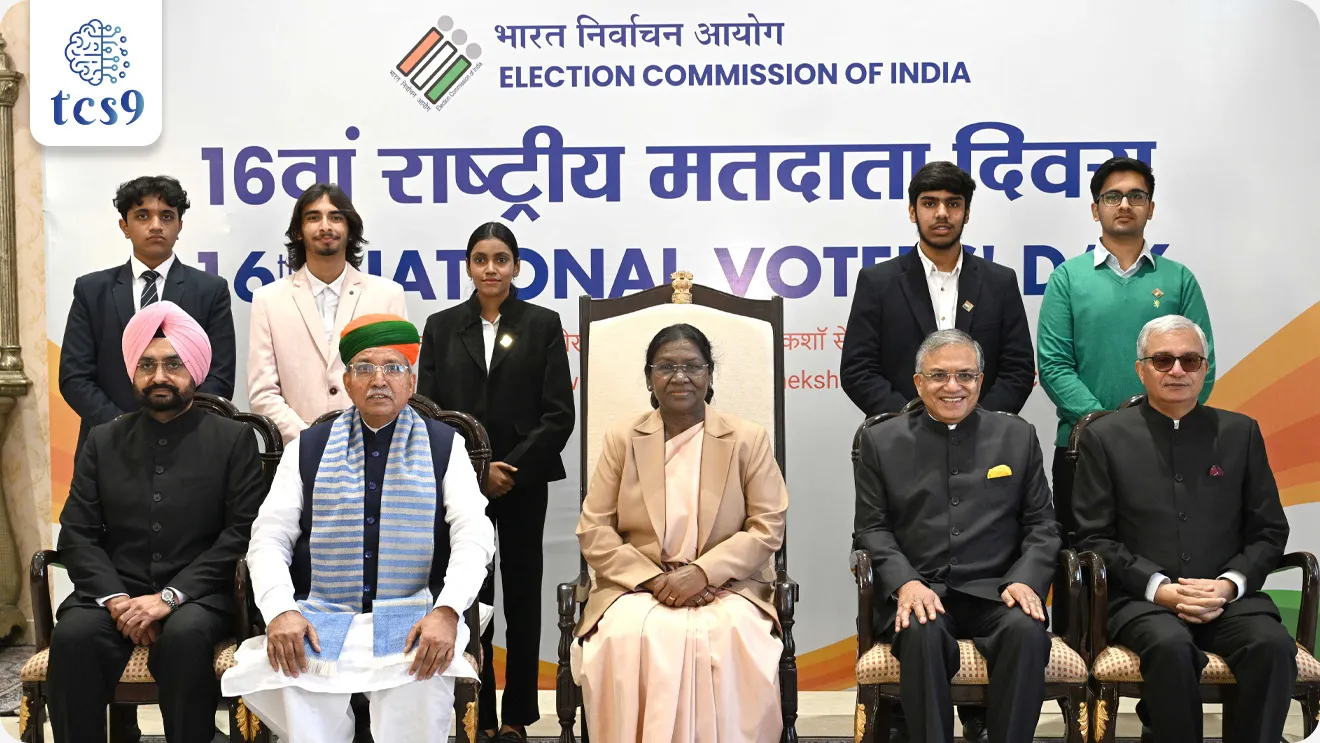 बातमी काय  ? 
• भारताच्या राष्ट्रपती श्रीमती द्रौपदी मुर्मू यांनी 25 जानेवारी 2026 रोजी नवी दिल्ली येथे 16 व्या राष्ट्रीय मतदार दिन समारंभाला उपस्थित राहून  उपस्थितांना संबोधित केले.